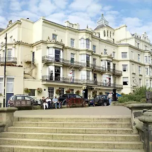 Royal *** Scarborough